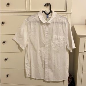 White button up men’s t shirt